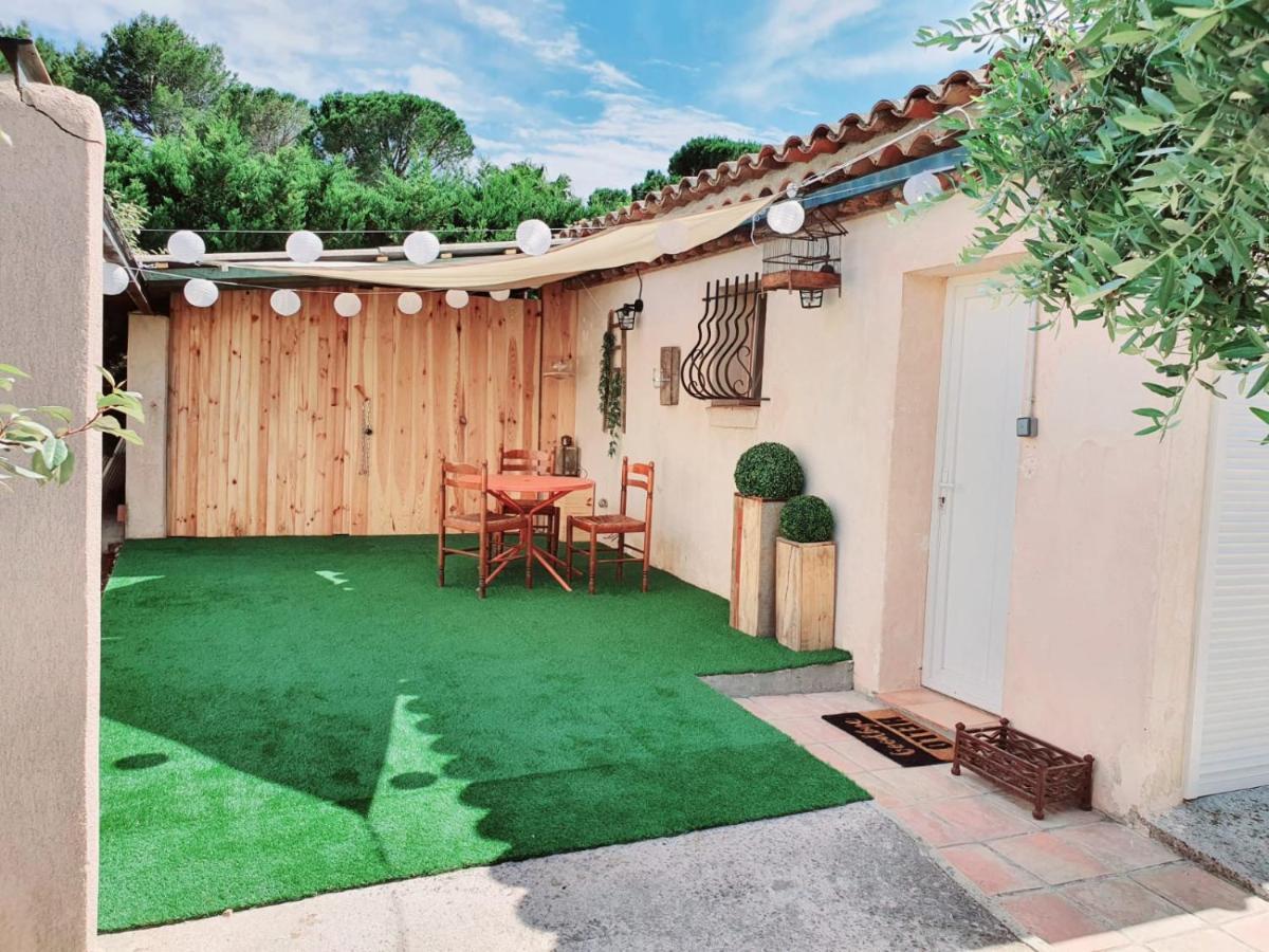 Le Studio Charme Et Tranquillite Le Plan-de-la-Tour エクステリア 写真
